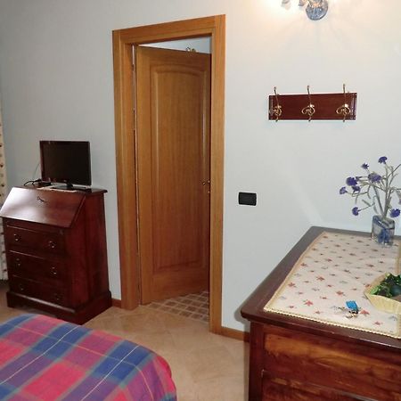 Hotel Country House Cunial Cavaso Del Tomba Camera foto